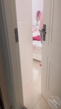 海角社区小哥强奸少妇邻居封神热销几万钻之作 ️ 我强奸了美女少妇邻居，她要报警告我 截图15