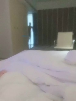 神级颜值 脸点同框 花蝶女神 磨人的小妖精 定制私拍甄选 长腿黑丝 极品美乳 被粉丝抱起来操 高清720P版 截图15