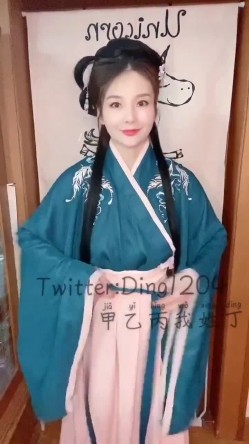 退圈女神归来！王动御用招牌女神模特【甲乙丙我姓丁】最新解锁推特自拍大胆露出全套 截图8