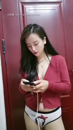 国产小宝贝火辣的脱衣热舞，迷人的大奶子好身材，蝴蝶骚逼镜头前跳弹自慰呻吟，淫声荡语你床上的尤物刺激 截图1