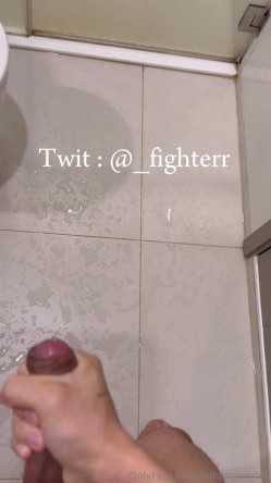 健身肌肉猛男【fighterr】推特福利，巨根疯狂打桩机，约炮各种小姐姐，用大肉棒征服她们 截图16