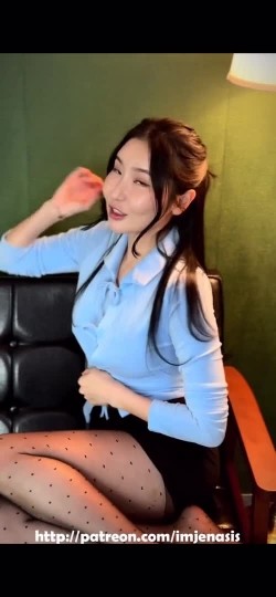️顶级身材，治愈系露脸女神【imjena.sis】室内外大尺度作品，各种日常露点全裸诱惑 截图5