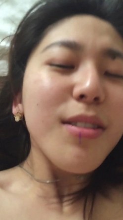 爆草良家极品少妇 漂亮脸蛋苗条身材 露脸出镜 第一视角精彩刺激 高清1080P推荐 截图1
