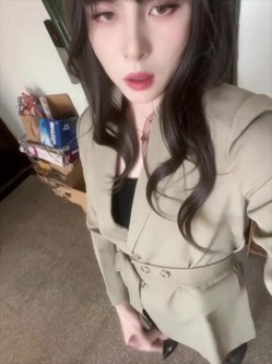 圣诞狂欢 Cindy腿腿 国产极品人气TS，长相清纯身材一流，一双纤细的大长腿，不输任何女人 截图16