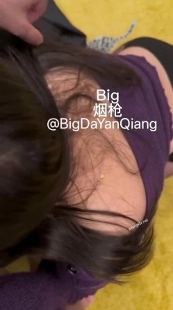 推特优质超强调教大佬玩女高手重庆烟枪 万磁王 凝望等新品失控潮喷边肏边喷一字马虐阴都是极品模特完整时长 截图6