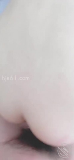 第一次后入练瑜伽的网红嫂子的菊花 ️太紧了插进去一点点 哀嚎不断！ 截图14