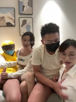 ️清纯主播【202509yoyo】表姐带着表妹下海直播、在线教口活、练习做爱姿势 截图10
