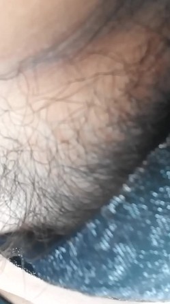 之前非常火的教室自慰少妇穿着性感野外自摸乳头和肥穴呻吟，还流淫水了 截图11
