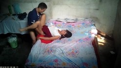 棚户区站街女暗拍姐姐穿着超短裙钓到个要站着干的猛男没想到是杆快枪 截图6