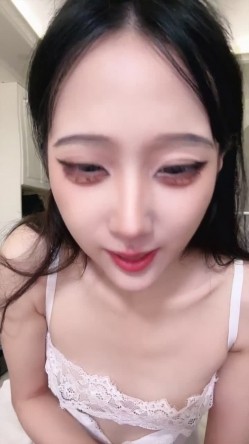 SM绝美校花纯欲母狗 菠萝吹吹 骚出天际 截图2