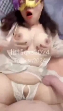 真实速约大神「Q先生」付费资源 四十多位女主平均每周一约：女大、少妇、白领、健身教练、教师、护士、主播等 截图2