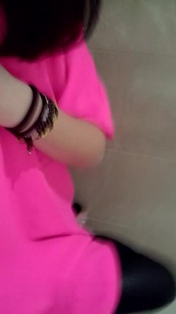 云盘流出：极品尤物身穿情趣制服被狠肏 调教女友为奴情侣日常性爱啪啪34V合集 截图2