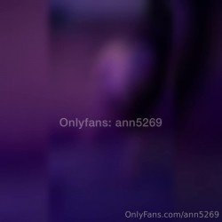 台湾淫女名媛「舒洁」OF淫乱生活私拍 口技超群SM调教多人淫趴尺度超大 截图13