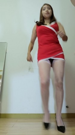 熟女广场舞【娟娟】绅士视角广场舞，原档无水印，露奶露逼，淫语调教，熟女控必入 截图10