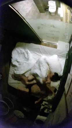 最新流出安防酒店摄像头偷拍 ️没事干妹妹,有事干妹妹,让哥哥精尽人亡的节奏 截图4