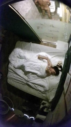 最新流出安防酒店摄像头偷拍 ️没事干妹妹,有事干妹妹,让哥哥精尽人亡的节奏 截图9