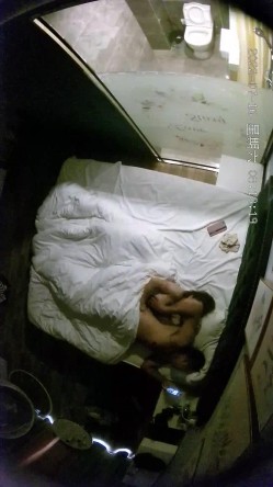 最新流出安防酒店摄像头偷拍 ️没事干妹妹,有事干妹妹,让哥哥精尽人亡的节奏 截图12
