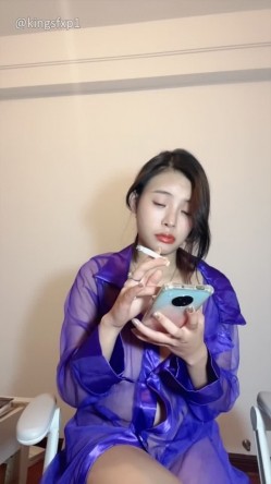 极品熟女御姐【小冷】奶子圆润丰满 上好炮架子 大长腿性感肥逼 毛毛浓厚 全裸扒逼流淫水 截图6