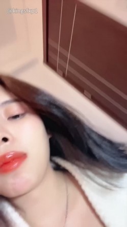 极品熟女御姐【小冷】奶子圆润丰满 上好炮架子 大长腿性感肥逼 毛毛浓厚 全裸扒逼流淫水 截图16