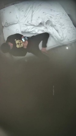 来月事的女友贴心的找来闺蜜轮番口活伺候男友 深喉口爆 闺蜜身材不错 好贴心的女友啊 截图2