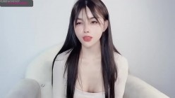 ️SP站超美女神【lvy_w】顶级身材~完美尤物~全裸诱惑~大秀自慰高潮 截图13