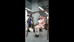 【裙底偷拍系列】台湾动漫展抄底CD偷拍 截图14
