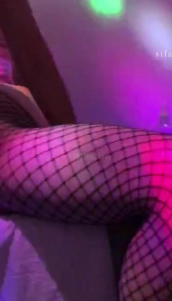 强烈推荐，技术型露脸极品大奶熟女【惠子阿姨】目前最全合集，女王调教3P啪啪各种交合 截图4