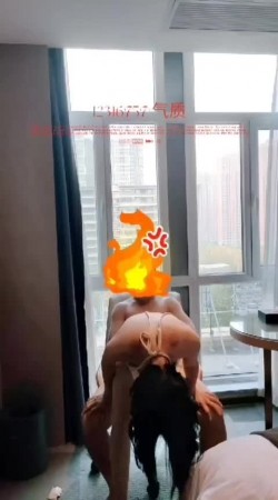 绿帽奴，换妻大神，【12316757_Qizhi】娇妻绝版福利 娇妻老公情人三人行其乐融融 截图9