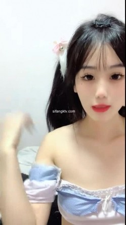 极品绿播终于下海了！【智智鹅】颜值天花板~天价大秀~！~土豪大哥今晚咋了重金，女神终于扛不住了 截图4