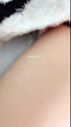 极品绿播终于下海了！【智智鹅】颜值天花板~天价大秀~！~土豪大哥今晚咋了重金，女神终于扛不住了 截图13