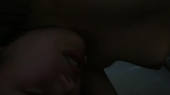 《换妻俱乐部泄密流出》绿帽老公带着老婆和其他男人玩3P,4P 完美露脸 截图1