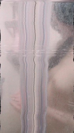 最新流出摄影大师下水道唯美作品大眼睛漂亮艺校学生妹大尺度私拍原版套图68P+视频1V 截图6