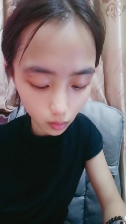 大学生下海了，【唿唿滴吖】，颜值超高，清纯的邻家妹子，少女气息扑面而来 截图13
