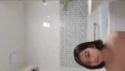 男友让妹子过来陪他,妹子说来大姨妈了,怕男友不相信,录制视频发给男友看 截图13