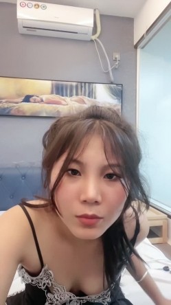 良家御姐！【小雅18不回家】合集，玩得就是真实，够漂亮，酒店里各种骚浪 截图9