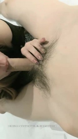 你的蜜桃臀女友性感美臀妹子后入啪啪，手指扣逼口交特写抽插后入大力猛操 截图7