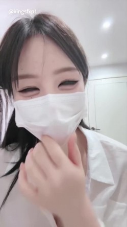 新人尤物【阳具收割机】绝色 丰满爆乳 身材秀 最佳炮架 巨乳 假屌猛插粉屄 淫水流一屁股 截图2