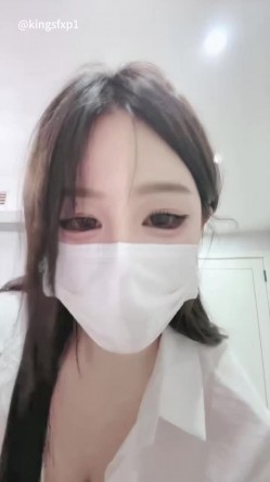 新人尤物【阳具收割机】绝色 丰满爆乳 身材秀 最佳炮架 巨乳 假屌猛插粉屄 淫水流一屁股 截图7