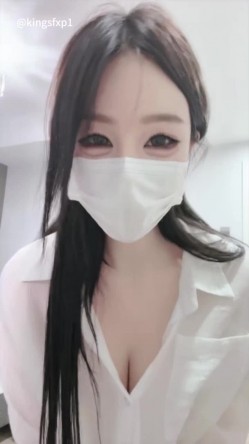 新人尤物【阳具收割机】绝色 丰满爆乳 身材秀 最佳炮架 巨乳 假屌猛插粉屄 淫水流一屁股 截图11