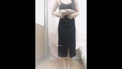 无滤镜玩的就是真实，电报群土豪高价定制，露脸良家大学生小姐姐【周周】私拍赚外快，俏皮可爱，道具紫薇形体展示 截图7