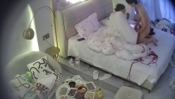 酒店偷拍 样子斯文的大学生情侣眼镜乖乖女被变态男友绳子捆绑黑丝足交 截图4
