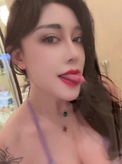 巨乳肥臀女神【芷仪g宝】自慰啪啪露出,H罩杯顶级豪乳 截图3