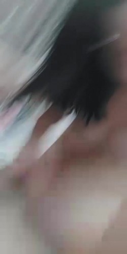 肤白貌美气质少妇蜜桃臀小浪女露脸5，夫妻激情啪啪亲嘴摸奶调情，激情口交主动上位，被干的呻吟浪叫表情销魂 截图8