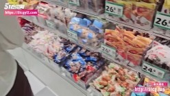 【狂情哥哥】淫魔上身狂舔骚穴后入暴力打桩内射 截图1