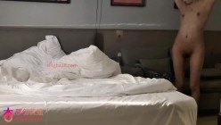 探花虚竹 ️今天3000约了个妹子差点把他操晕了大鸡巴干得她一直说受不了 截图1