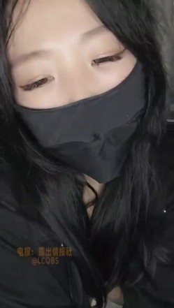 【户外吸精】户外勾引陌生小哥哥吃鸡自慰被无套内射车上野外楼道无套内射 截图13