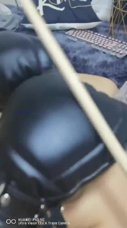 【极品流出 ️恋爱性陷阱】圈养调教大学母狗『二月』无下限性开发实录 完美曝光真实还原母狗成长变化 截图15