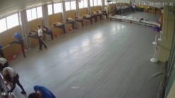 舞蹈班《监控破解》偷拍多位美女学员后台换衣服 截图5