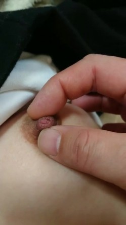 眼睛里面有小星星的00后妹子目前最全合集整理 清纯的外表下隐藏着一颗骚动的心! 截图10