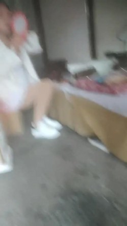 横扫街头炮王佳作，完整版未流出，【老王探花】，足浴店天天逛，穿梭花丛中肆意调戏，总有骚货可以操 截图15
